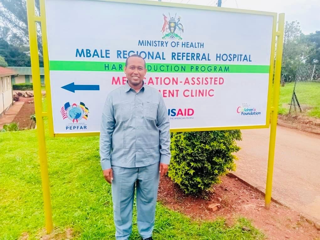 Chancellor Dr. Osman Mohamed Hassan recently visited Mbale Referral Regional Hospital in Uganda.