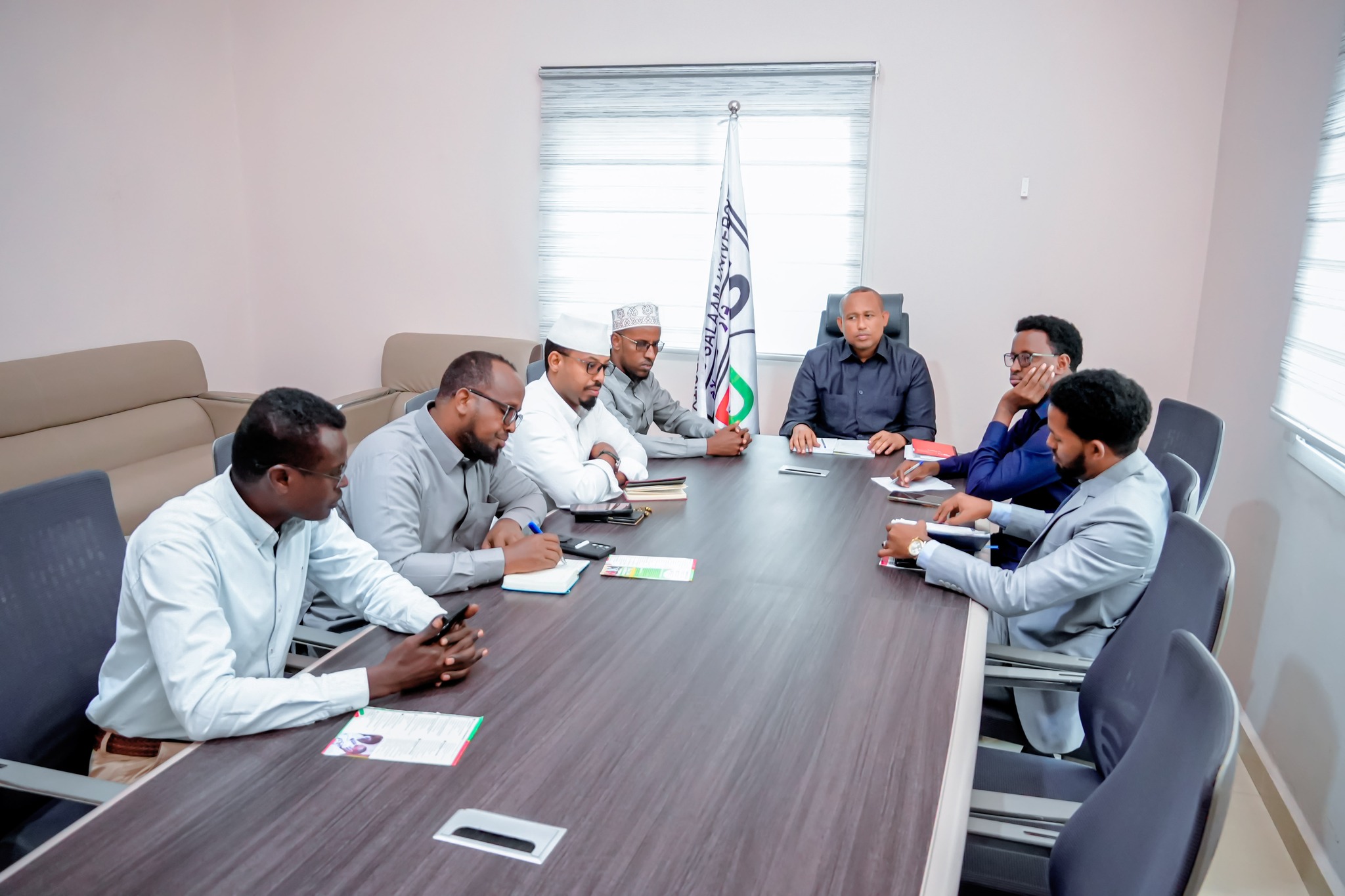 Daaru Salaam University welcomed high officials from the education administration of Hiiraan region. The delegation was led by the education chairman of Hiiraan region, and the education supervisor of the region, the education chairman in Beledweyne district, and the education inspector in Baladweyne district.