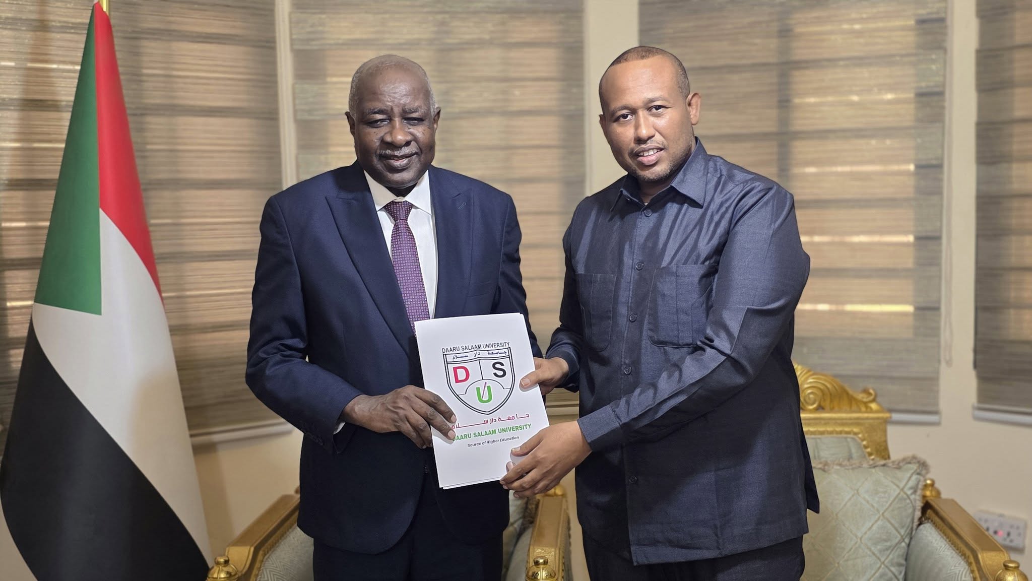 Dr. Osman Mohamed Hassan, Chancellor of Daaru Salaam University with his team, had the honor of representing the university during a fruitful meeting with the Embassy of the Republic of Sudan in Somalia.